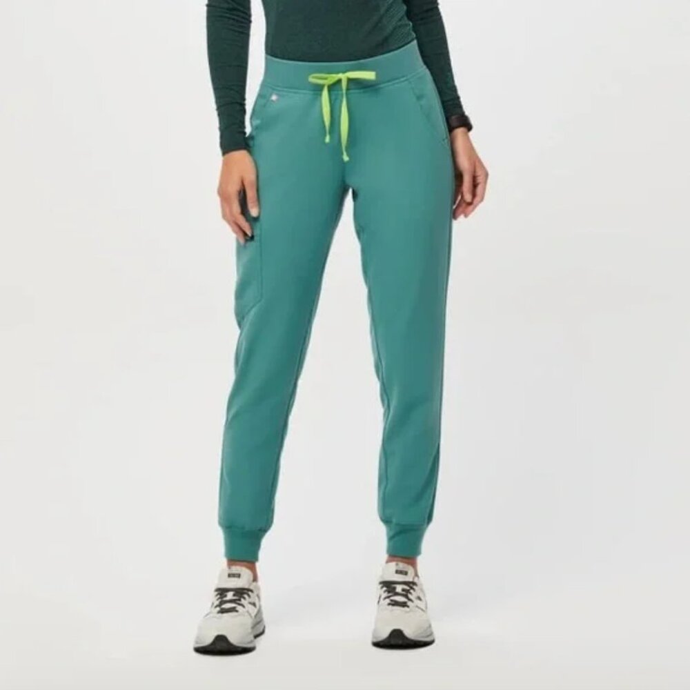 FIGS Cactus Zamora High Waisted - Petite Jogger Scrub Pants